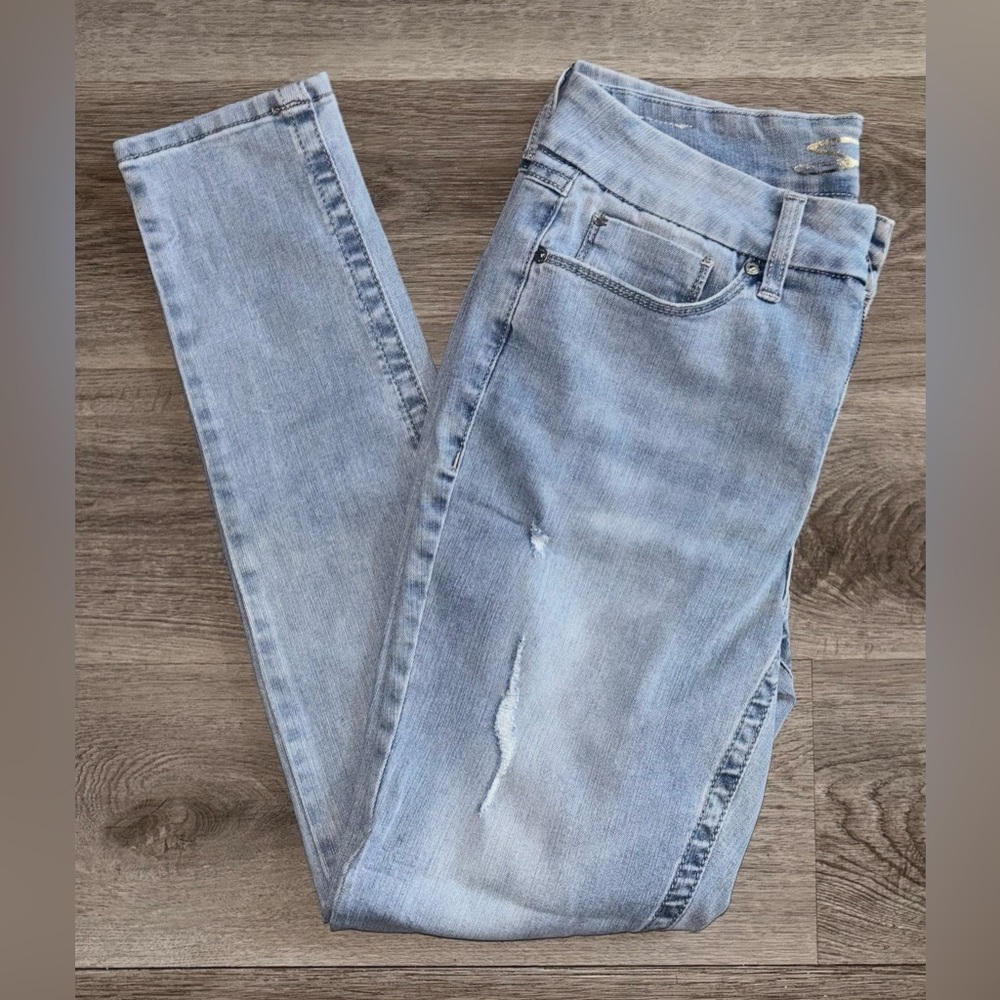 Seven7 Light Blue Skinny Jeans